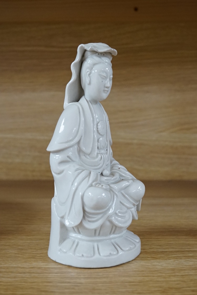 A 19th century Chinese blanc de chine figure of Guanyin, 19cm high